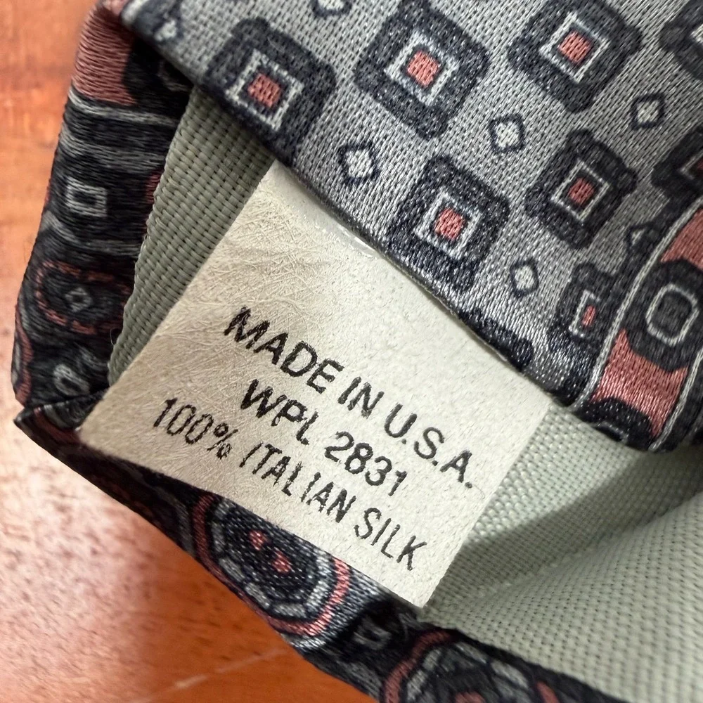 Don Loper Beverly Hills‎ Men's 100% Italian Silk Geometric Pattern Tie